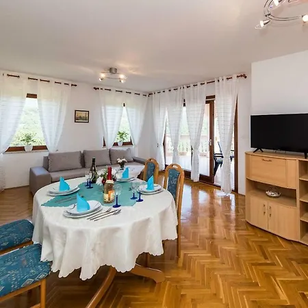Apartment Illy
